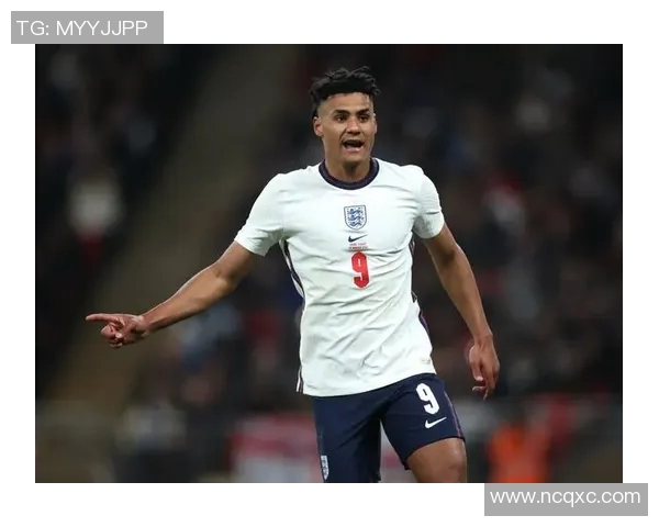 荷兰英格兰重燃热血之战,两队前锋实力PK